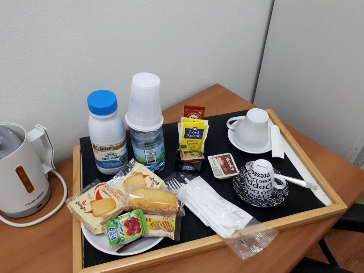 רג'יו די קאלאבריה Rooms2Rent מראה חיצוני תמונה