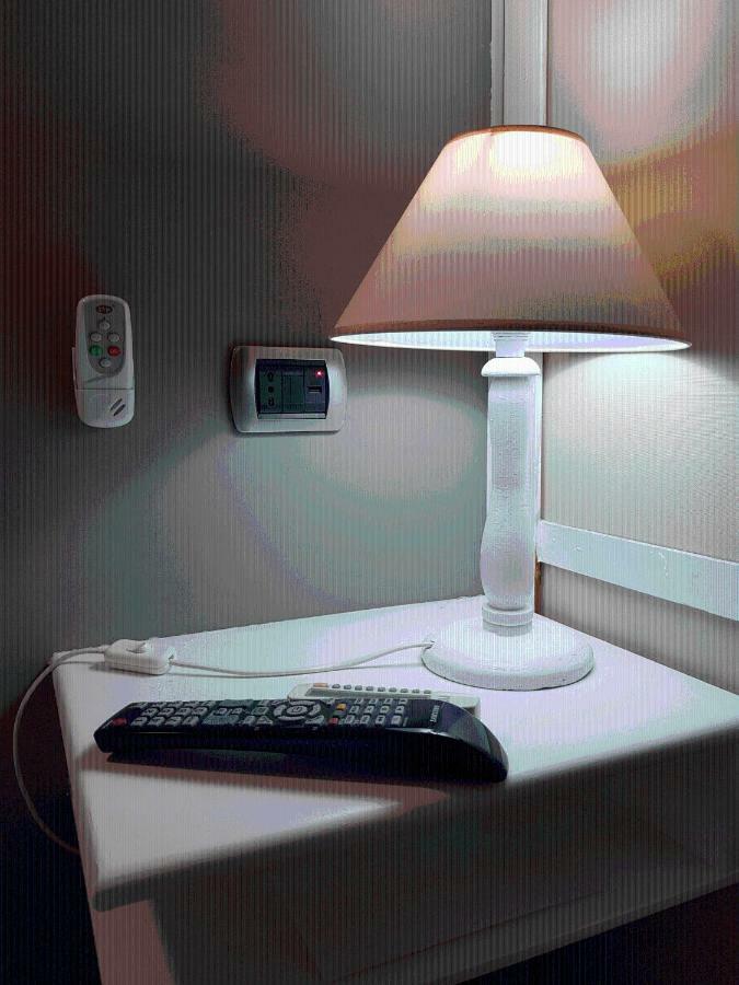 רג'יו די קאלאבריה Rooms2Rent מראה חיצוני תמונה