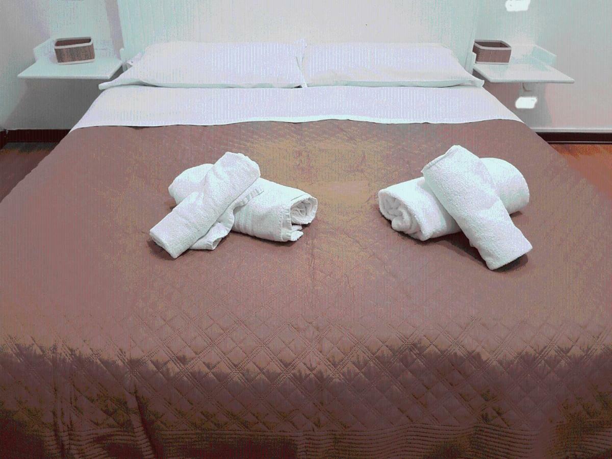 רג'יו די קאלאבריה Rooms2Rent מראה חיצוני תמונה