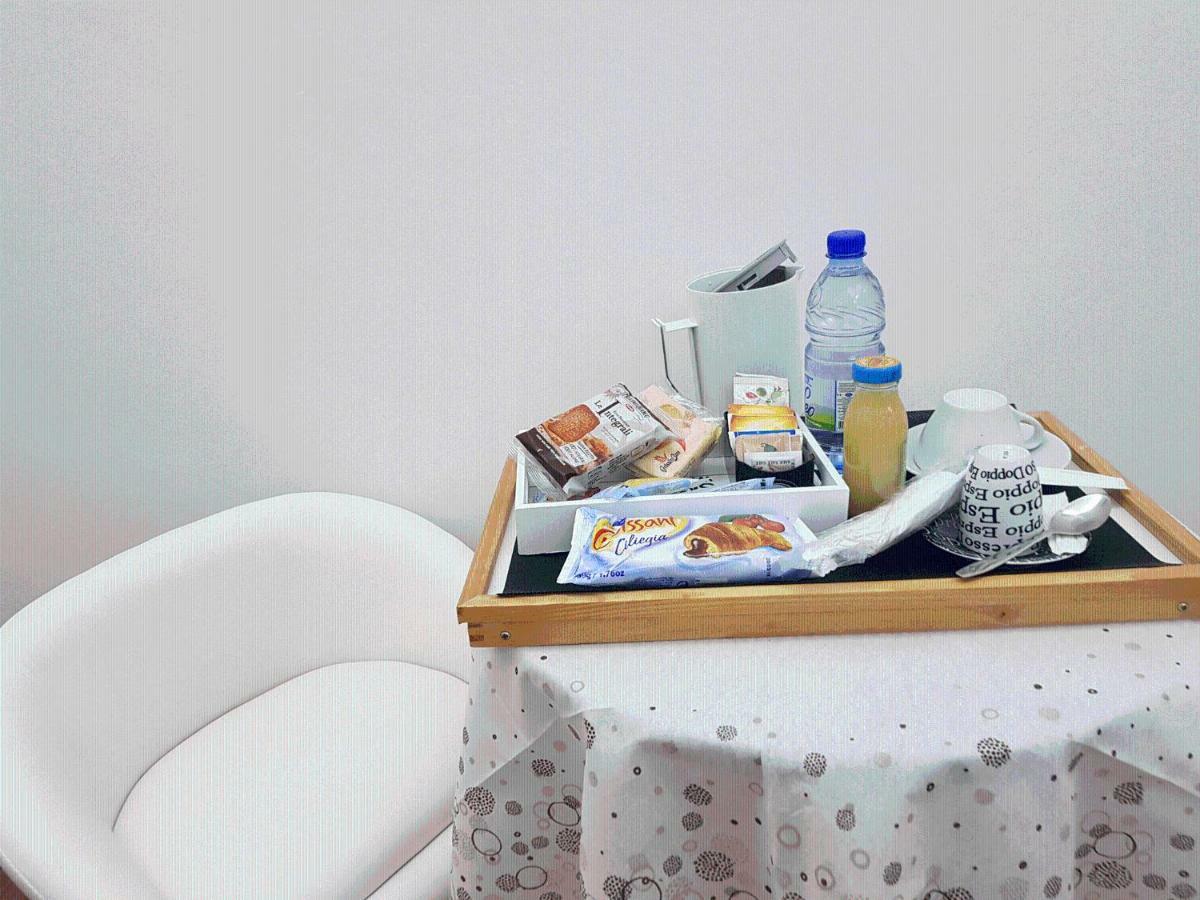 רג'יו די קאלאבריה Rooms2Rent מראה חיצוני תמונה