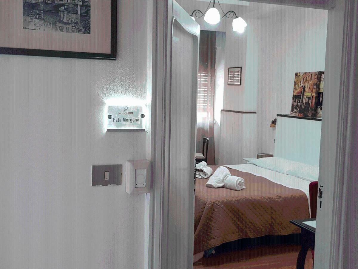 רג'יו די קאלאבריה Rooms2Rent מראה חיצוני תמונה