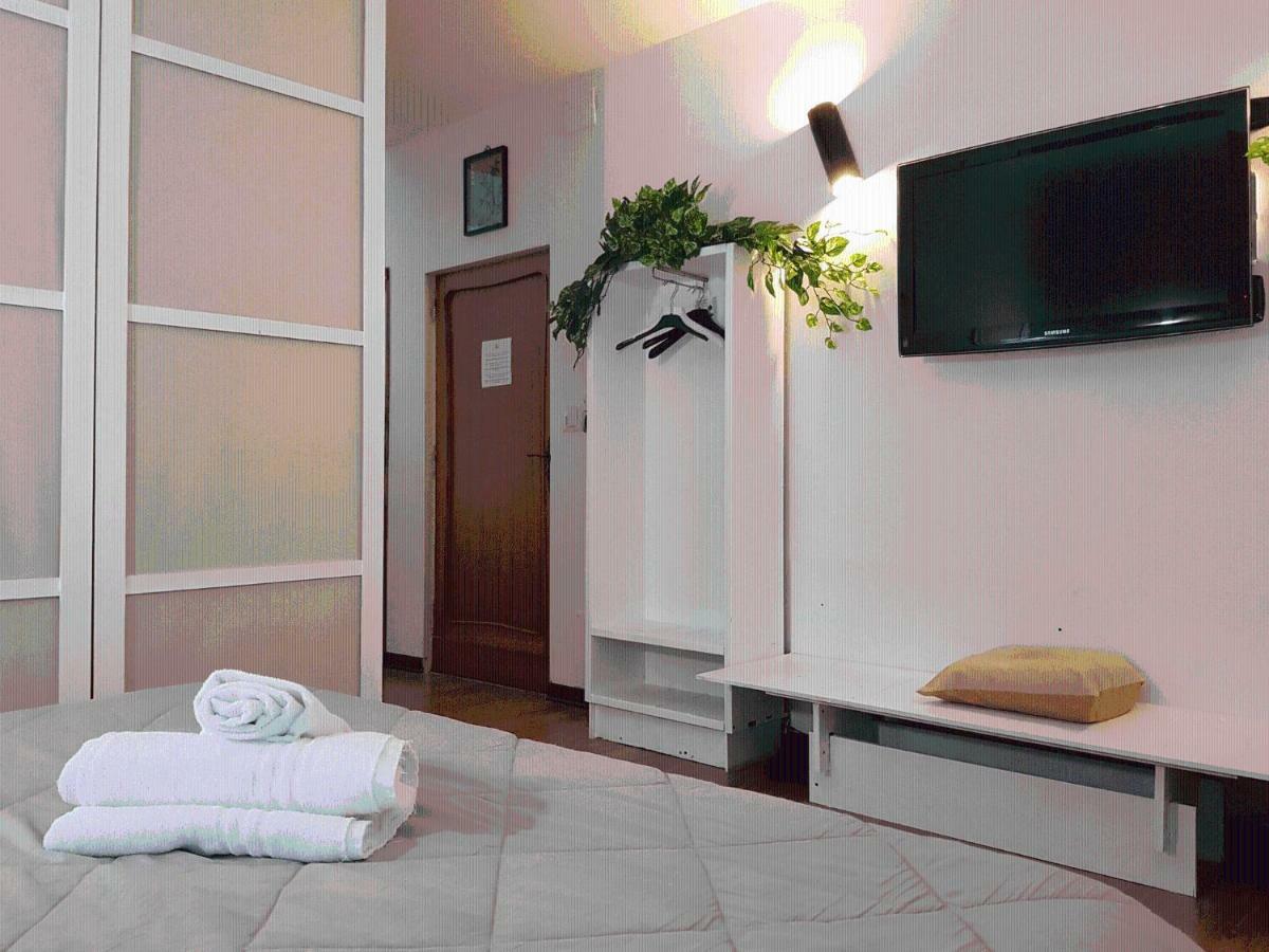 רג'יו די קאלאבריה Rooms2Rent מראה חיצוני תמונה